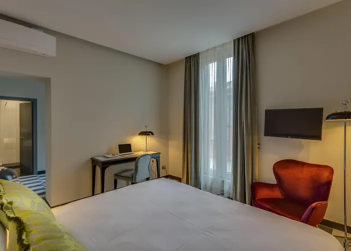 Otivm Hotel